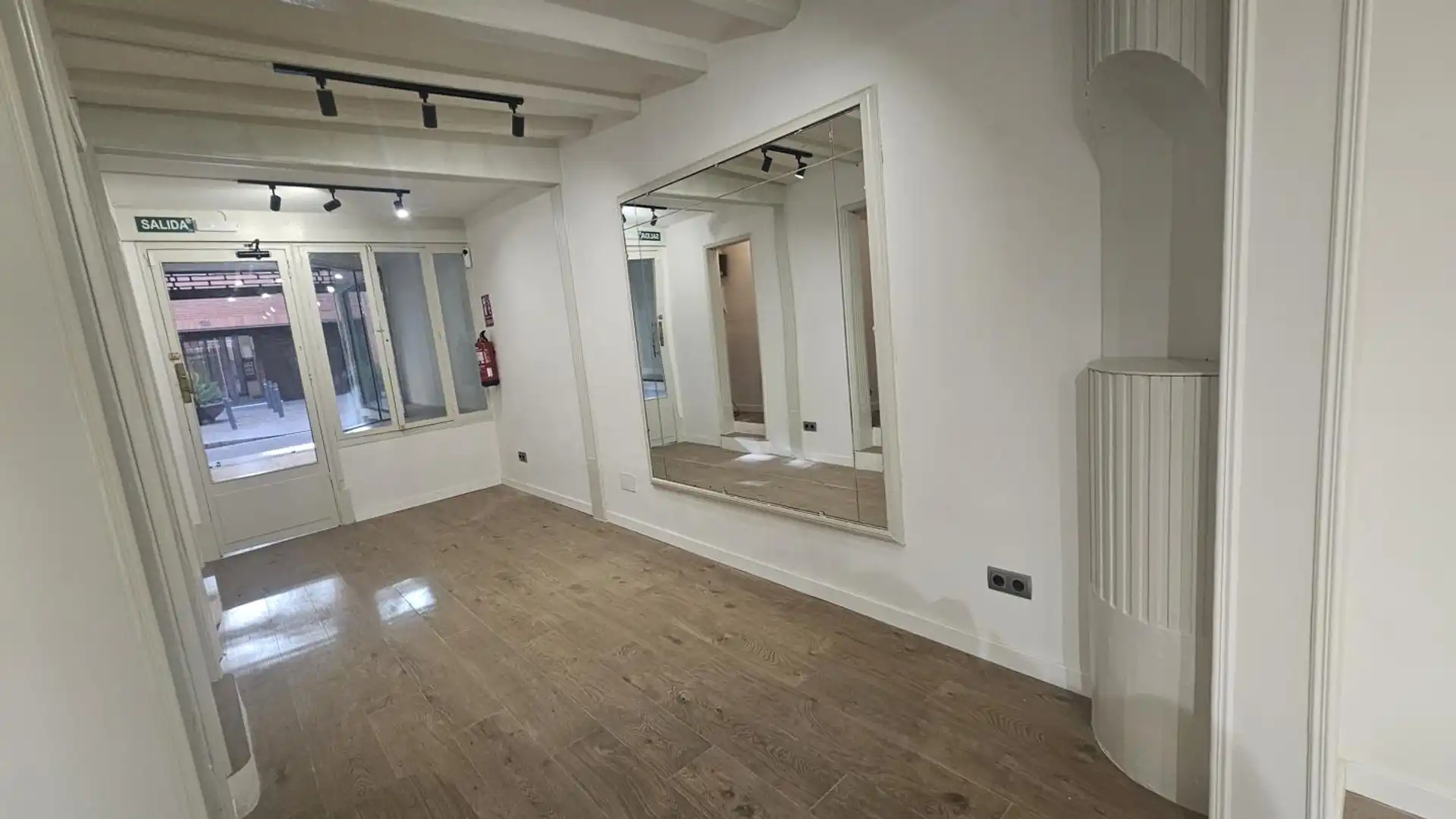 Geschaftsraum zur Miete in Travessera de Gràcia, Vila de Gràcia, Gràcia