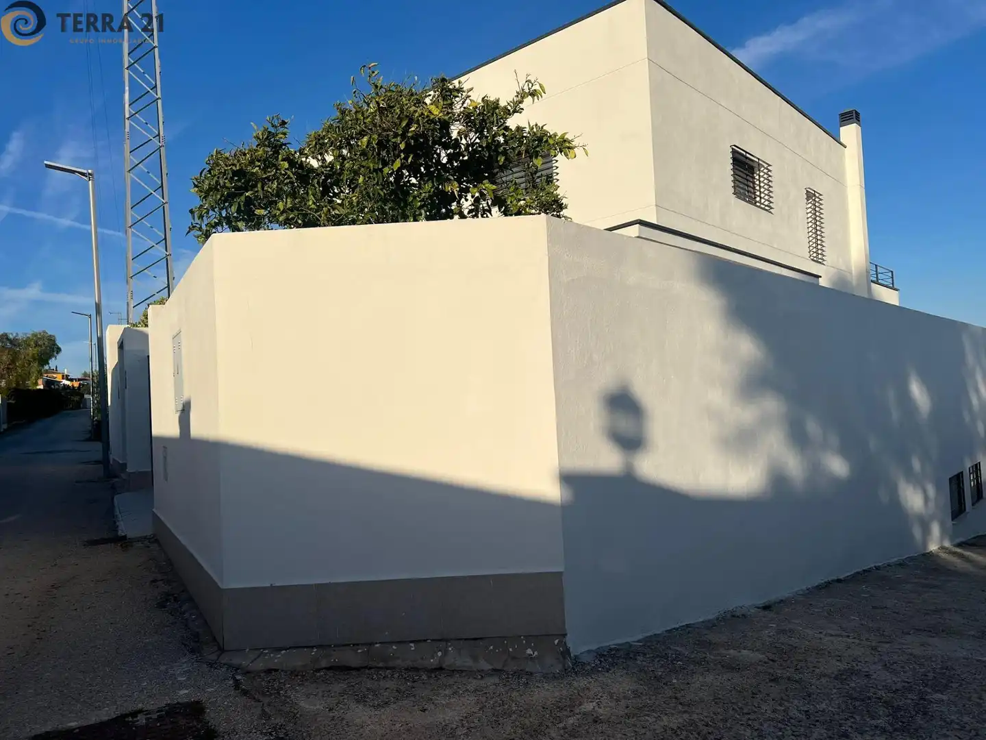 Exterior view of Houses for sale in Jaén  with Air Conditioner, Private garden and Swimming Pool