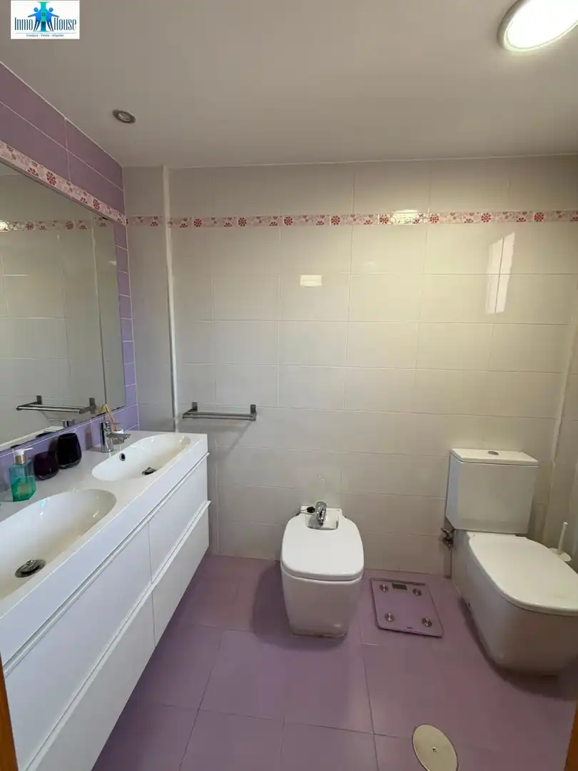 Detached homes for rent in Imaginalia - Llanos del Águila