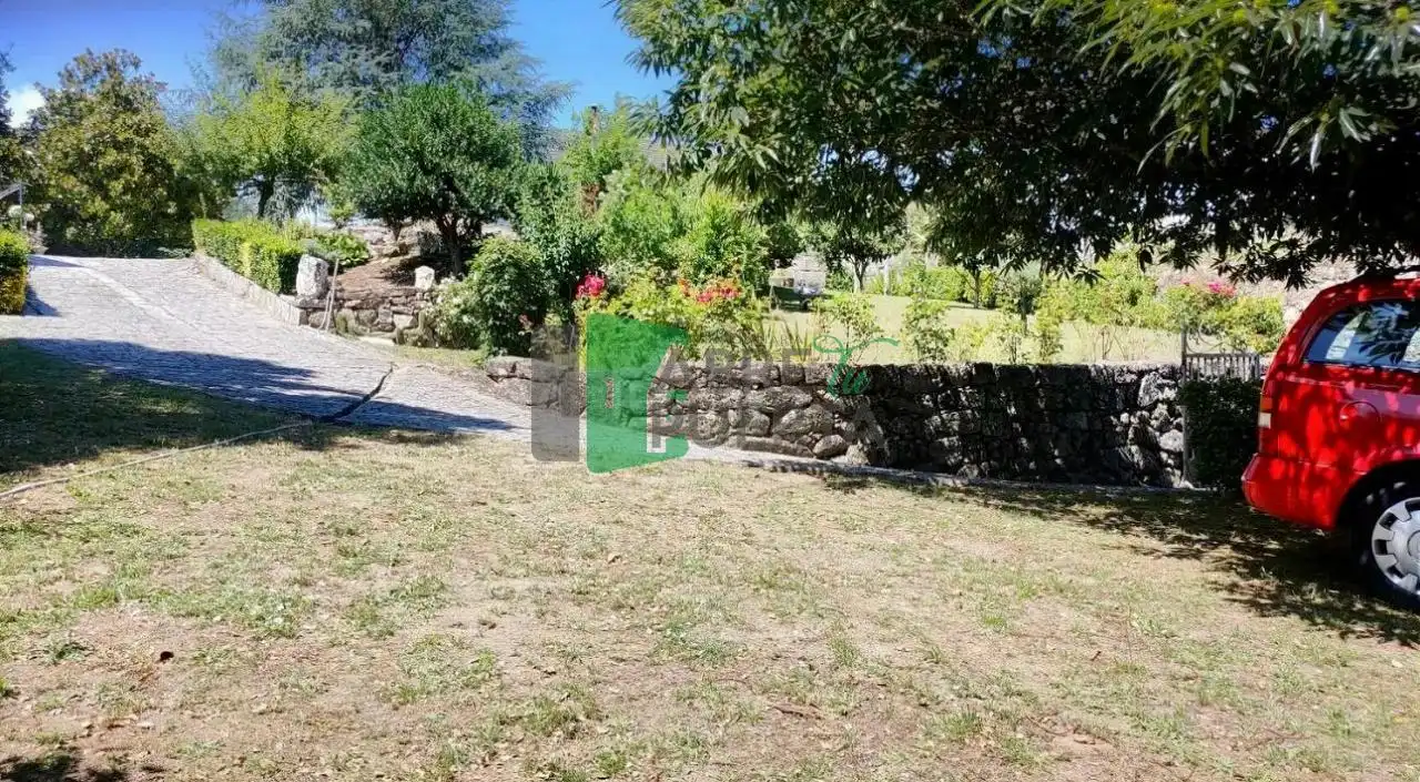Casa rústica con jardín en venta en Leiro, imagen 10