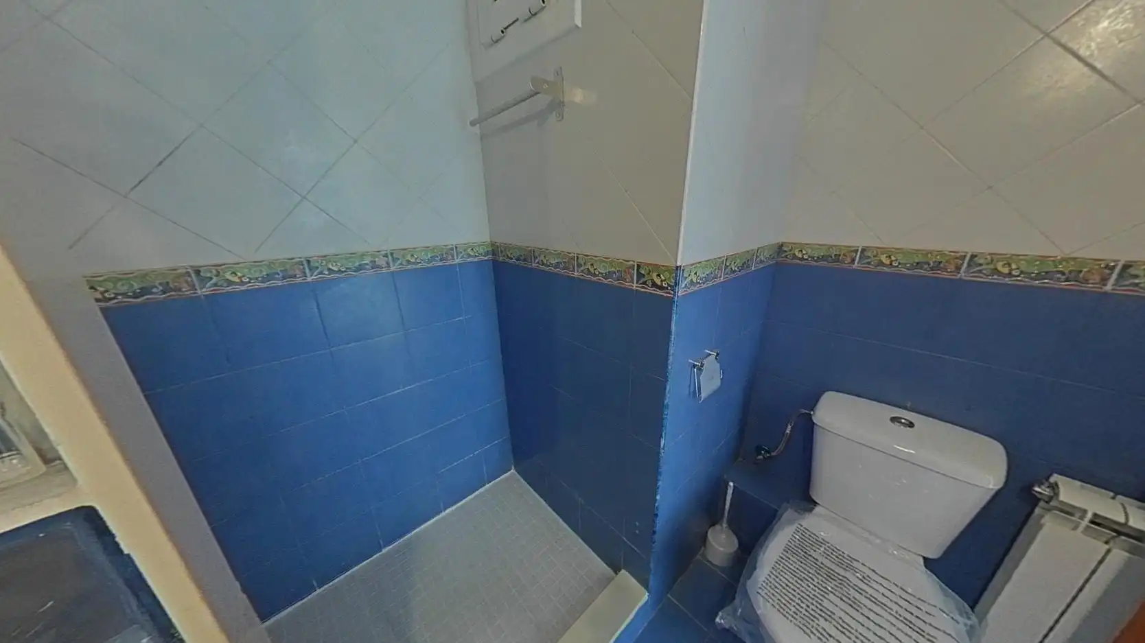 Baño de Piso en venta en Terrassa con Calefacción