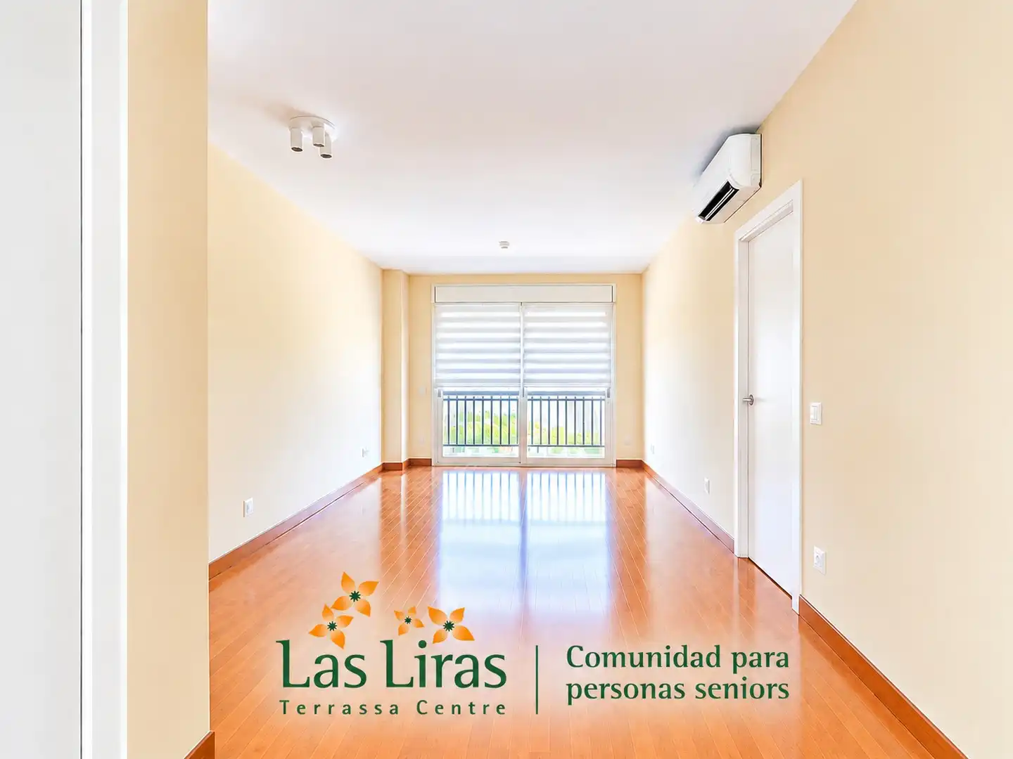 Flat with lift for sale in Carrer del Col·legi 41