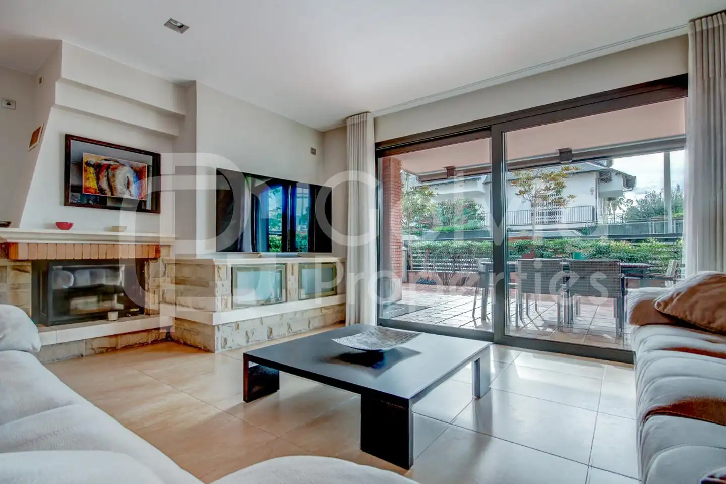 Sala de estar de Casa o chalet en venta en Viladecans con Aire acondicionado, Calefacción y Jardín privado