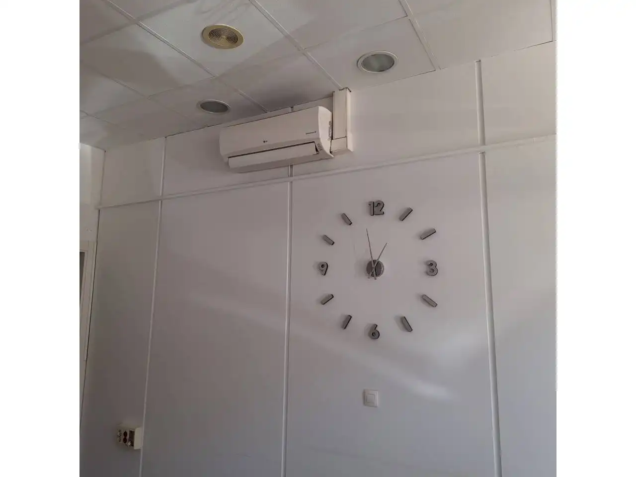 Geschaftsraum zur Miete in Algirós