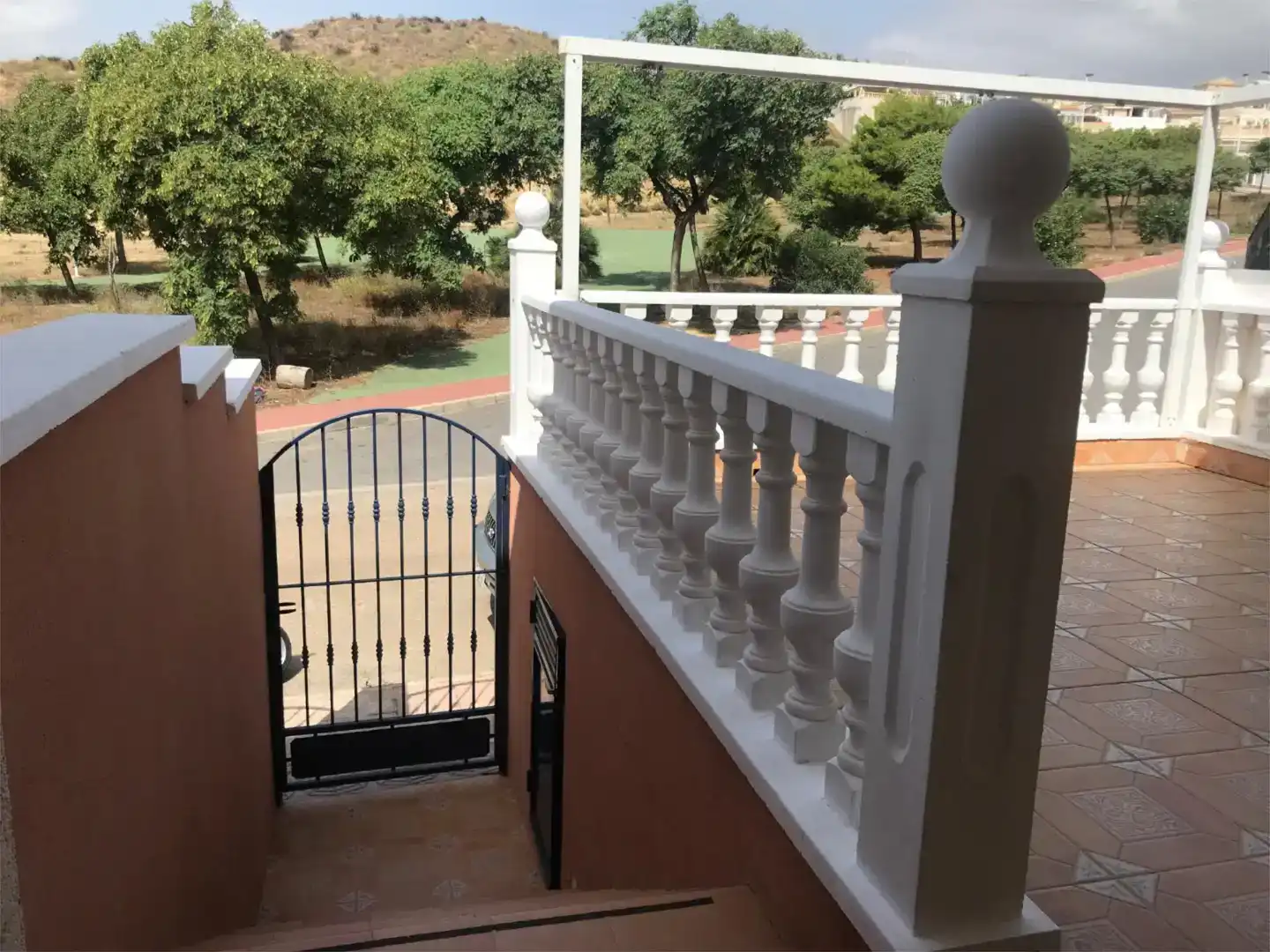 Terrasse von Wohnung zur Miete in Mazarrón mit Klimaanlage, Privatgarten und Schwimmbad