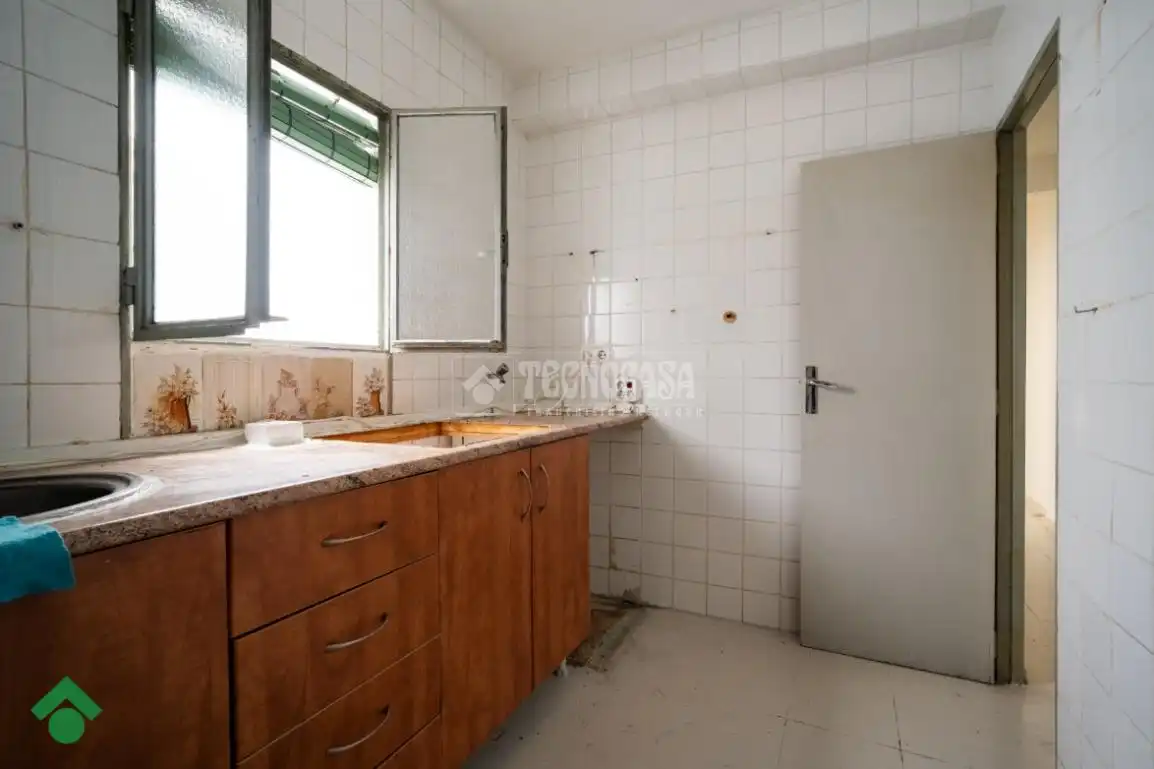 Bathroom of Flat for sale in Córdoba  with Air Conditioner and Balcony