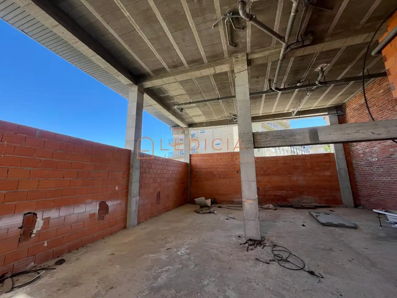 Piso en venta en Cangas  con Calefacción y Amueblado
