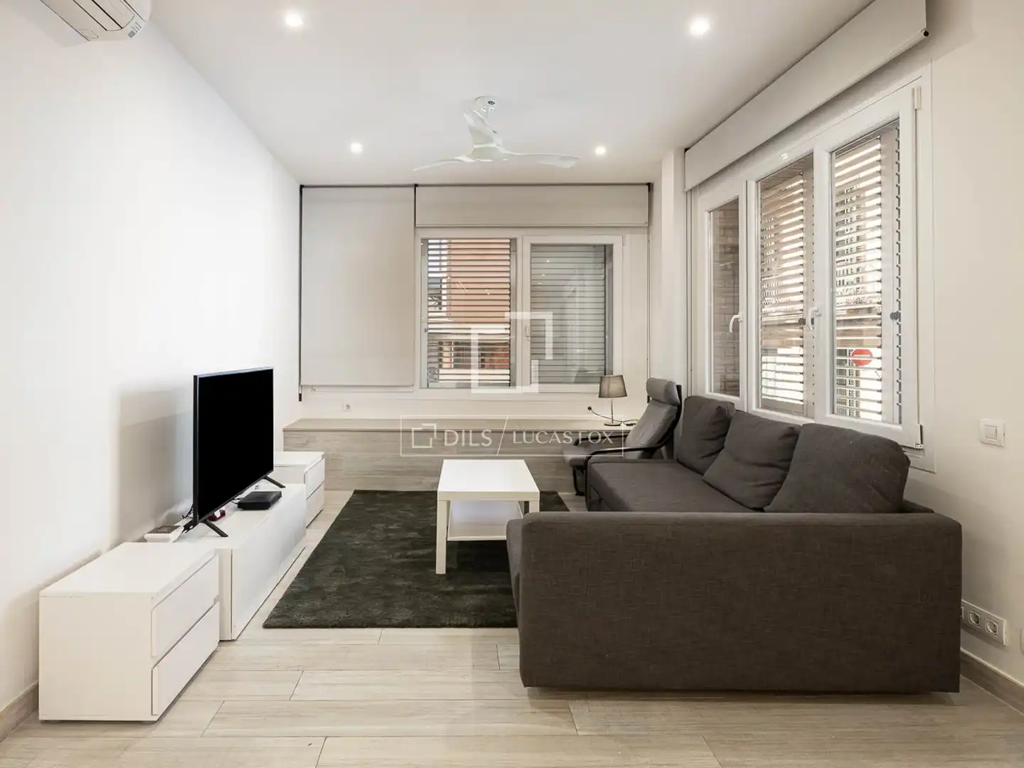 Living room of Flat for sale in Barcelona  with Air Conditioner