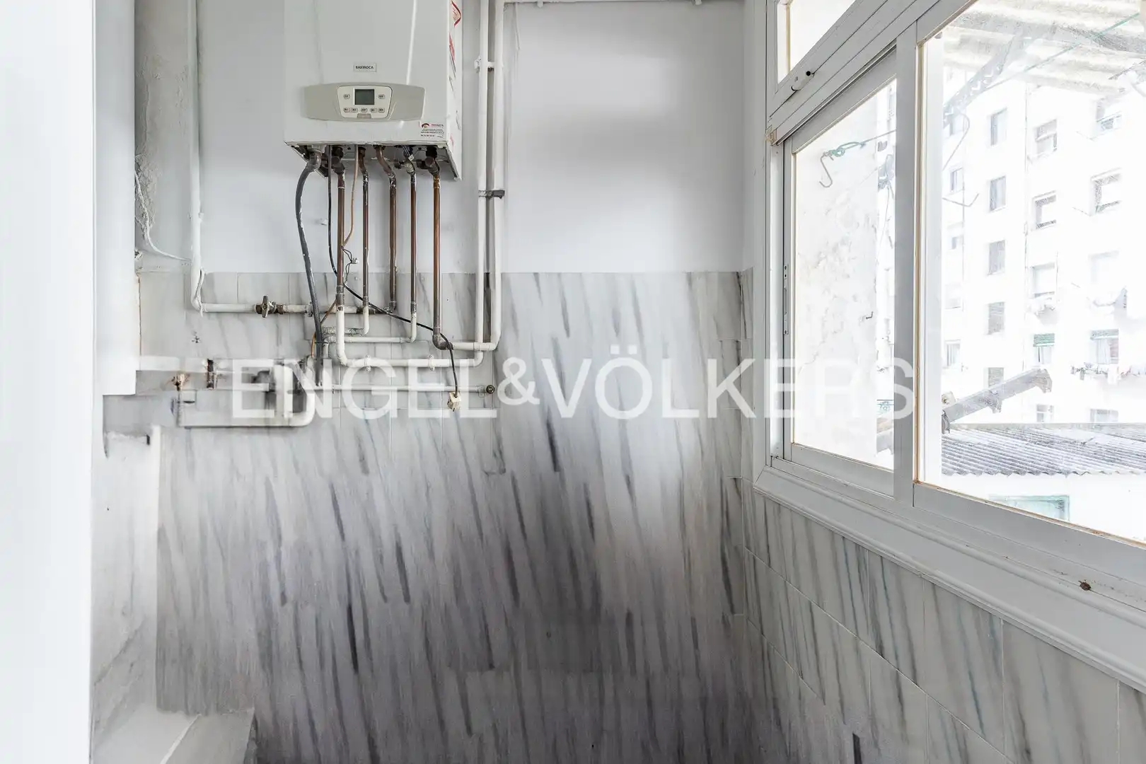 Kitchen of Flat for sale in Barcelona  with Air Conditioner and Heating