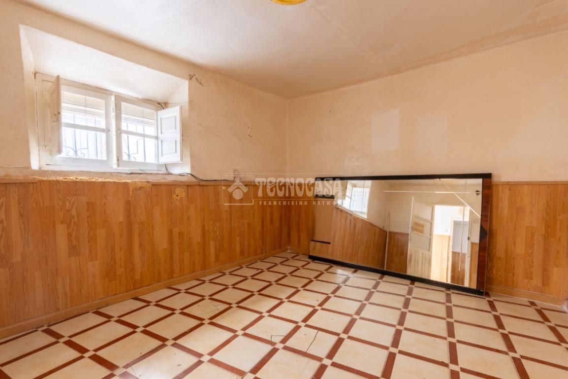 Single-family semi-detached for sale in Alhendín