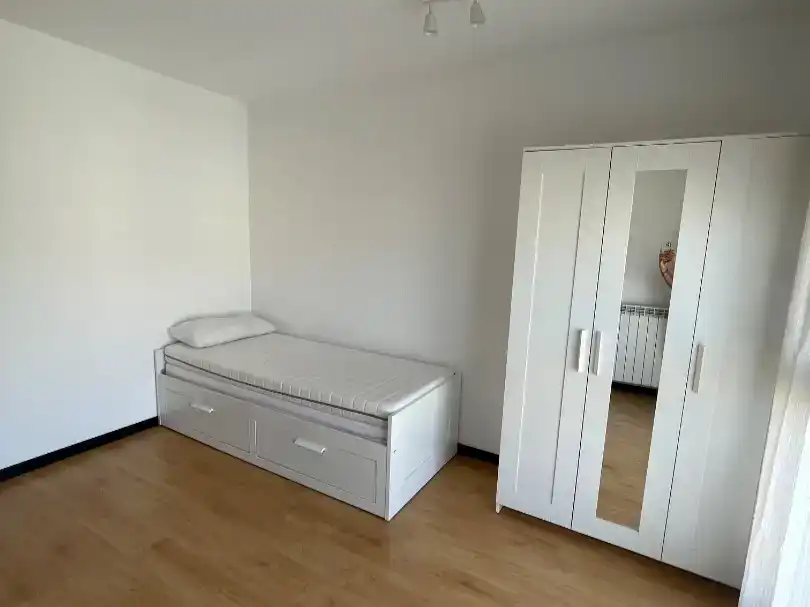 Habitación de Piso en venta en Los Olivos
