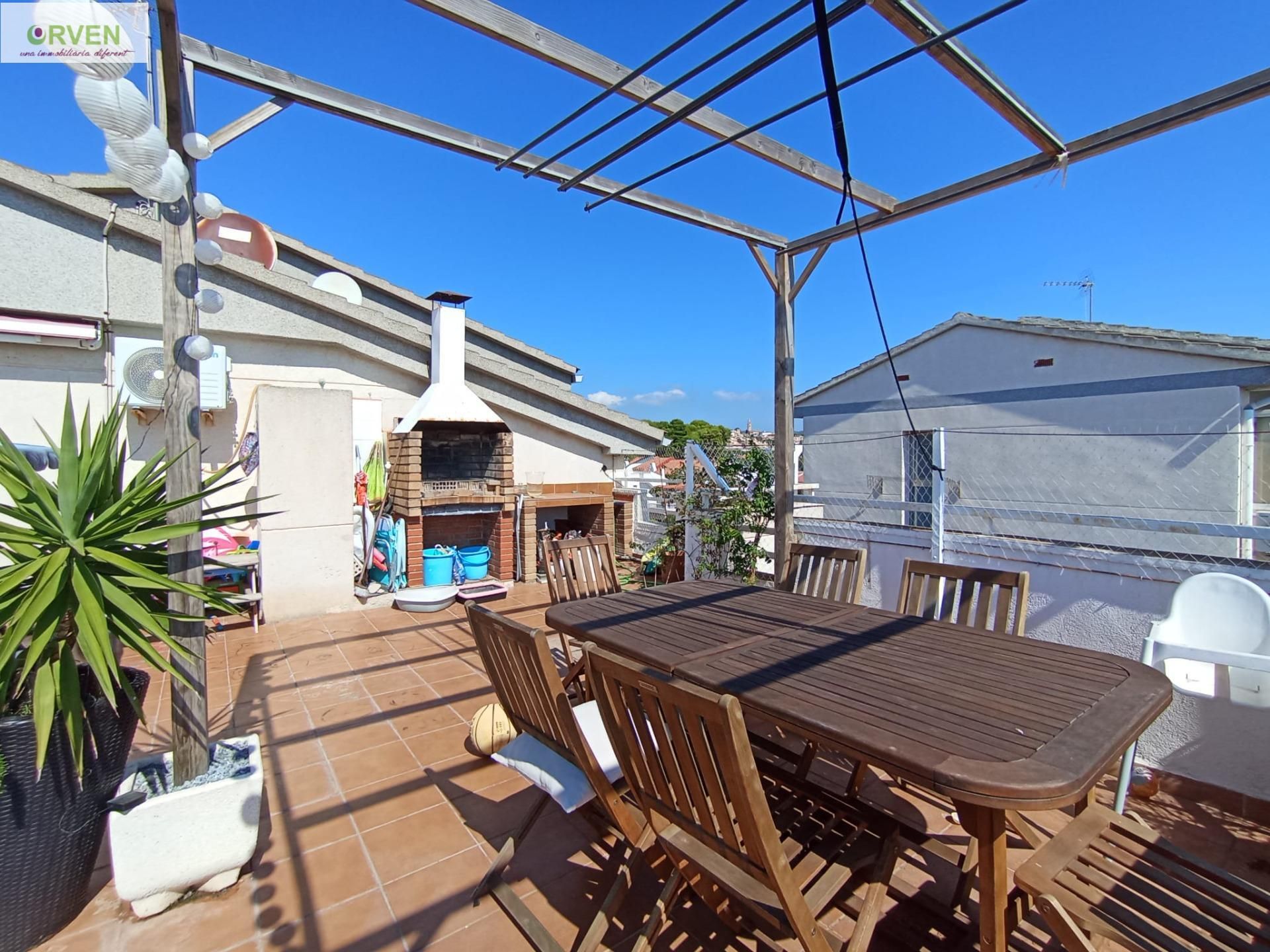 Terrasse von Dachboden zum verkauf in Creixell mit Klimaanlage, Parkett und Terrasse