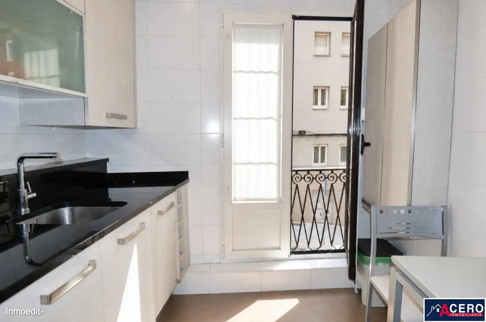 Cocina de Piso en venta en Santander con Parquet y Amueblado
