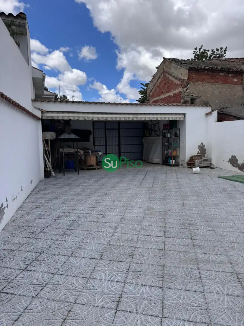 Casa o xalet en venda a Calle Laurel, 30, Borox