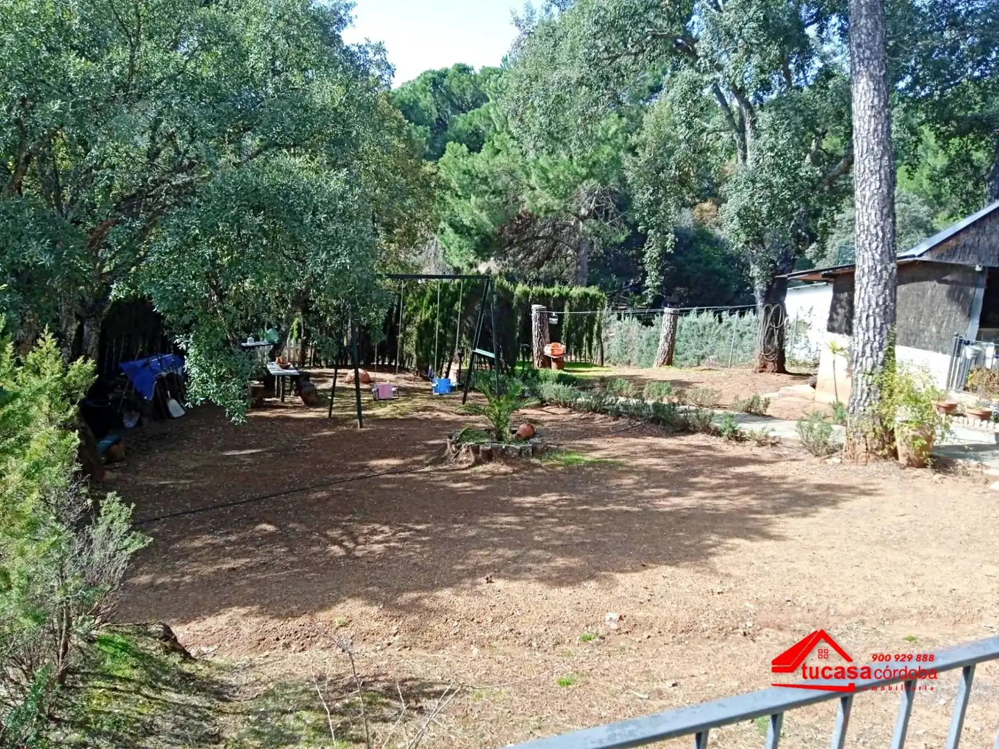 Jardí de Finca rústica en venda en Córdoba amb Aire condicionat, Terrassa i Traster