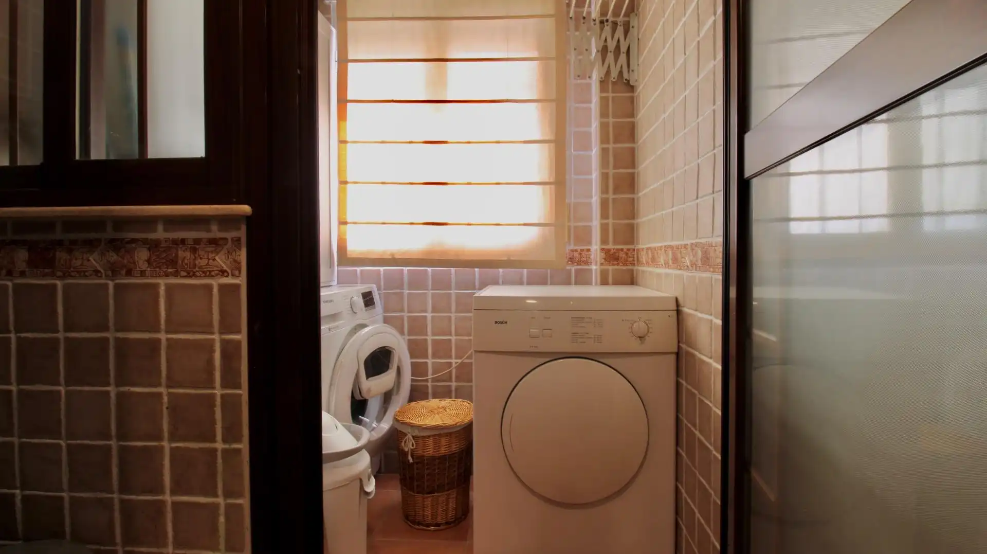 Bathroom of Ground floor for sale in Maracena  with Air Conditioner, Heating and Furnished