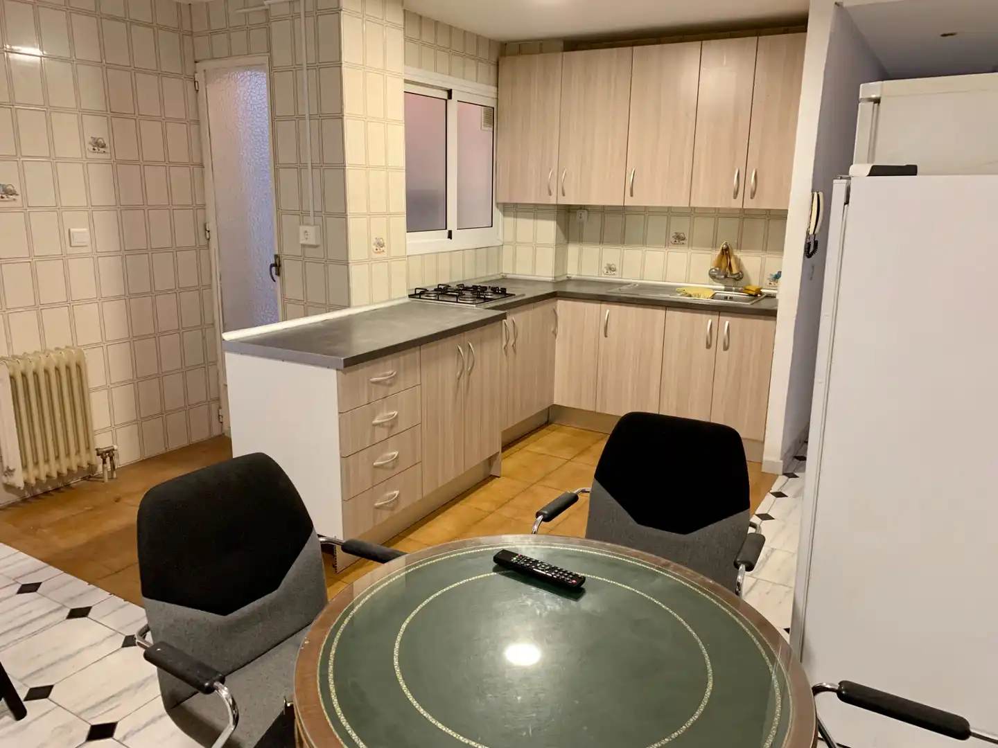 Cocina de Piso en venta en  Granada Capital con Calefacción, Terraza y Amueblado