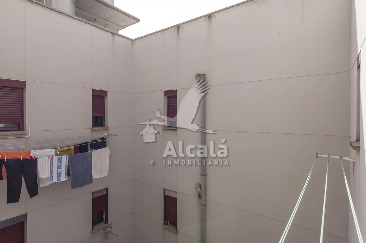 Terrassa de Pis en venda en Alcalá de Henares amb Calefacció, Traster i Piscina