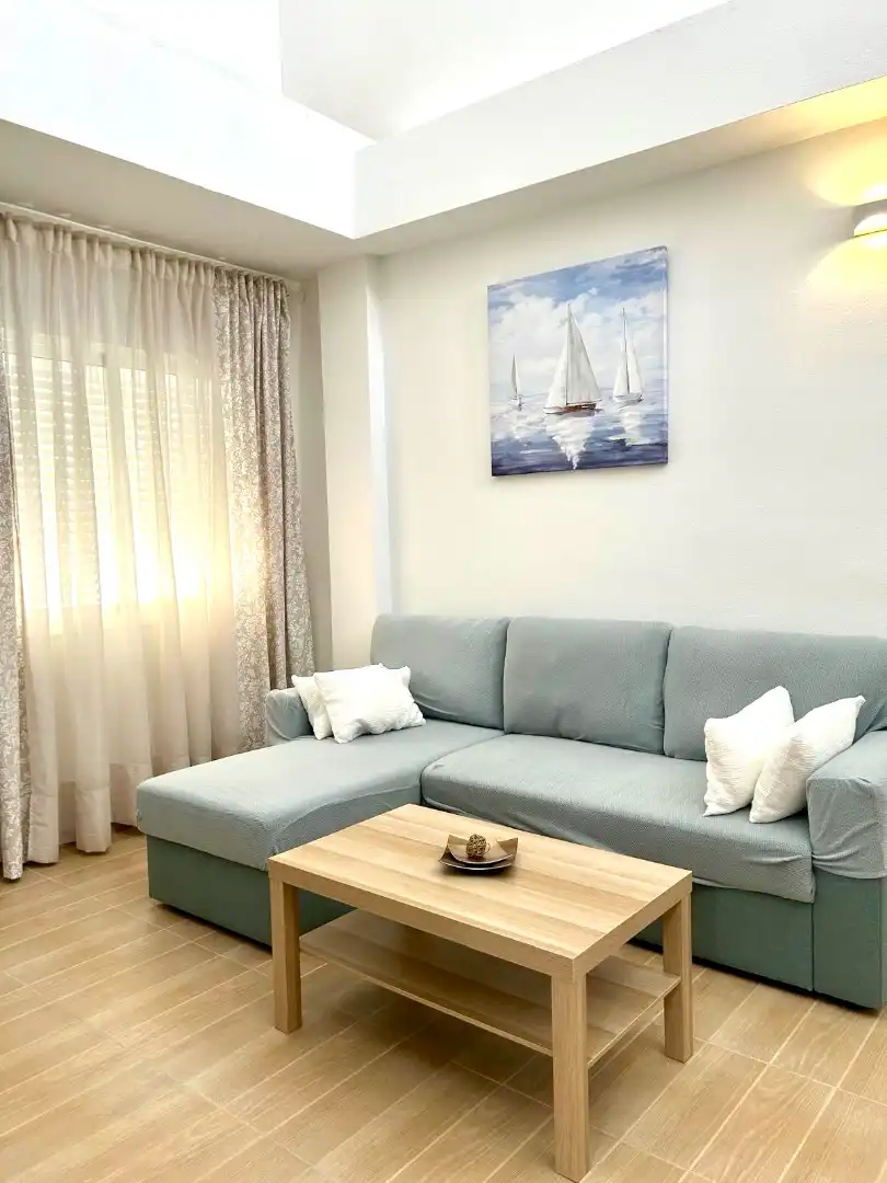 Sala de estar de Ático de alquiler en Balanegra con Aire acondicionado, Calefacción y Jardín privado
