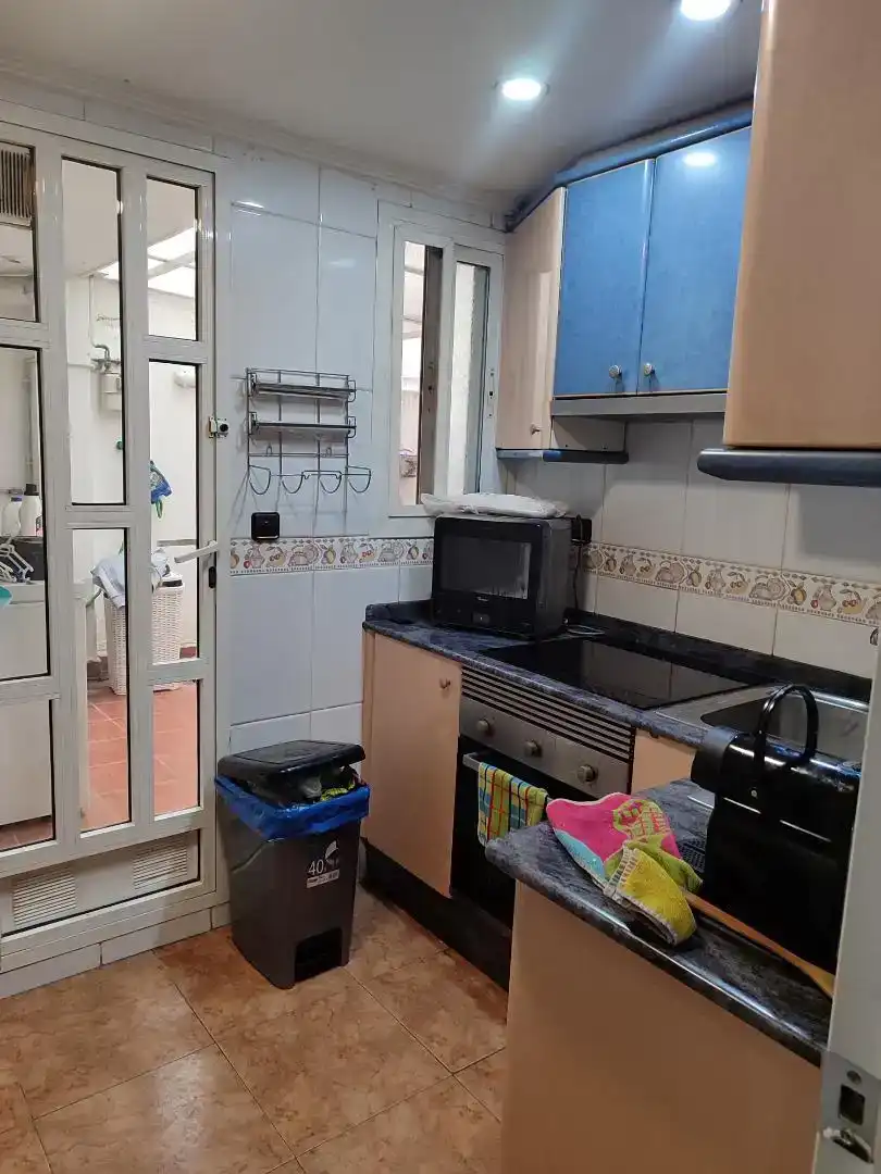 Kitchen of Flat for sale in  Valencia Capital  with Air Conditioner