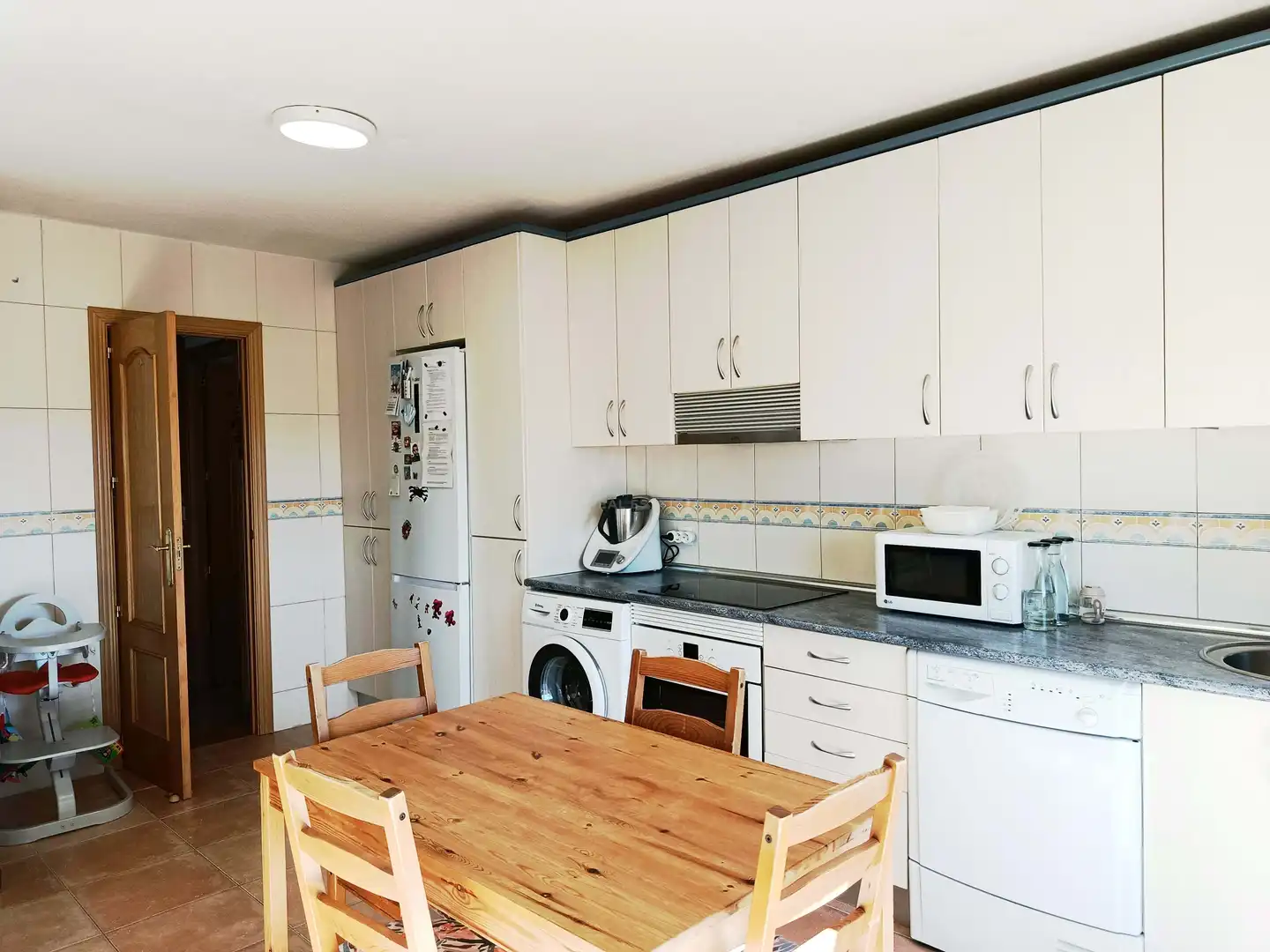 Kitchen of Houses for sale in Meco  with Air Conditioner, Heating and Terrace