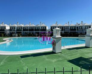 Vista exterior de Dúplex de lloguer en San Bartolomé de Tirajana amb Piscina