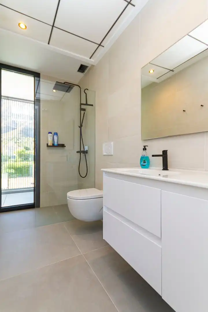Bathroom of Houses for sale in Dénia  with Air Conditioner, Heating and Terrace