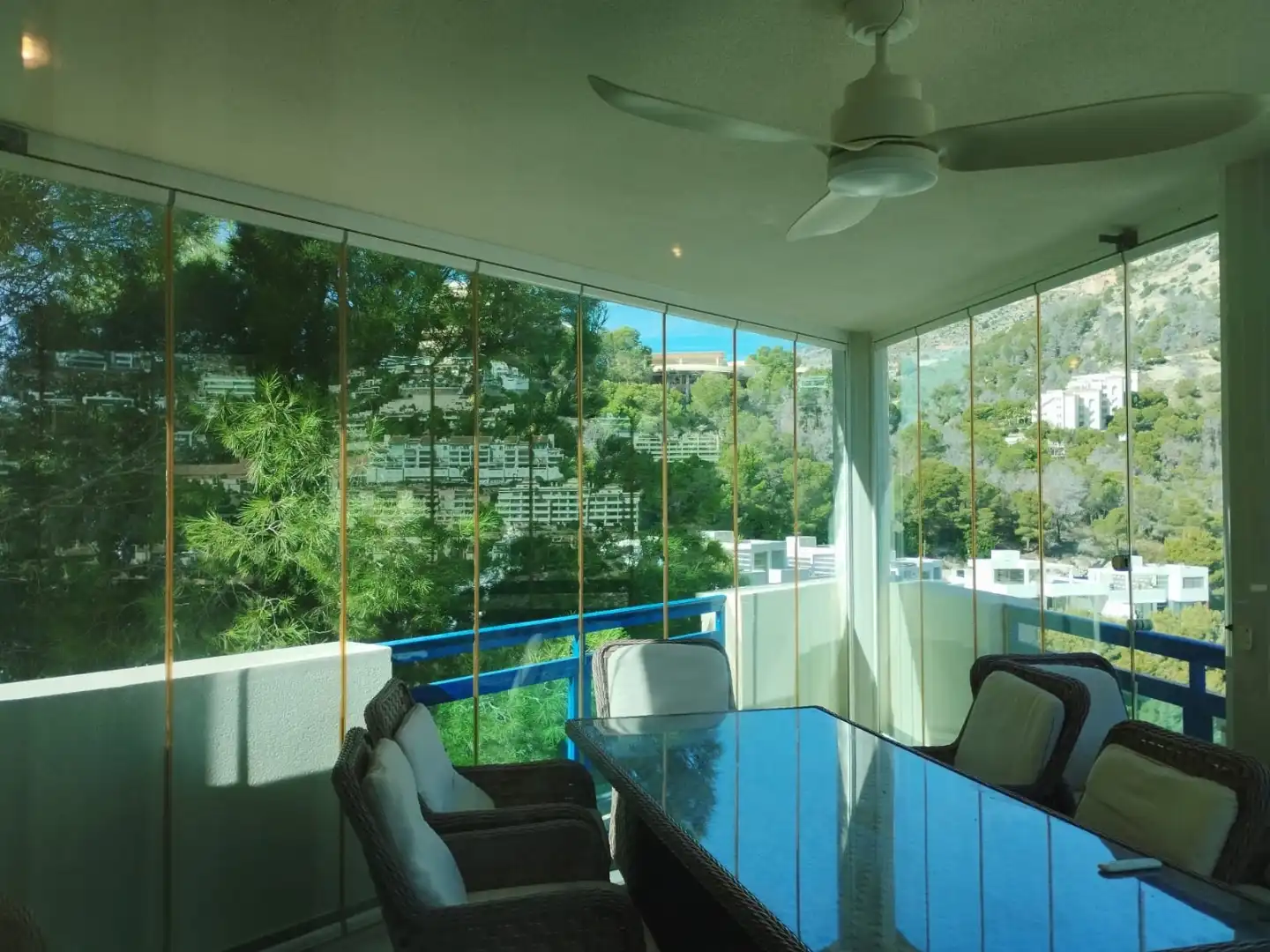 Villa avec piscine à vendre à AV. EUROPA 1, imagen 13
