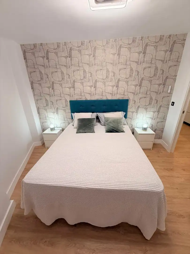 Schlafzimmer von Wohnung zum Verkauf in Torremolinos mit Möbliert