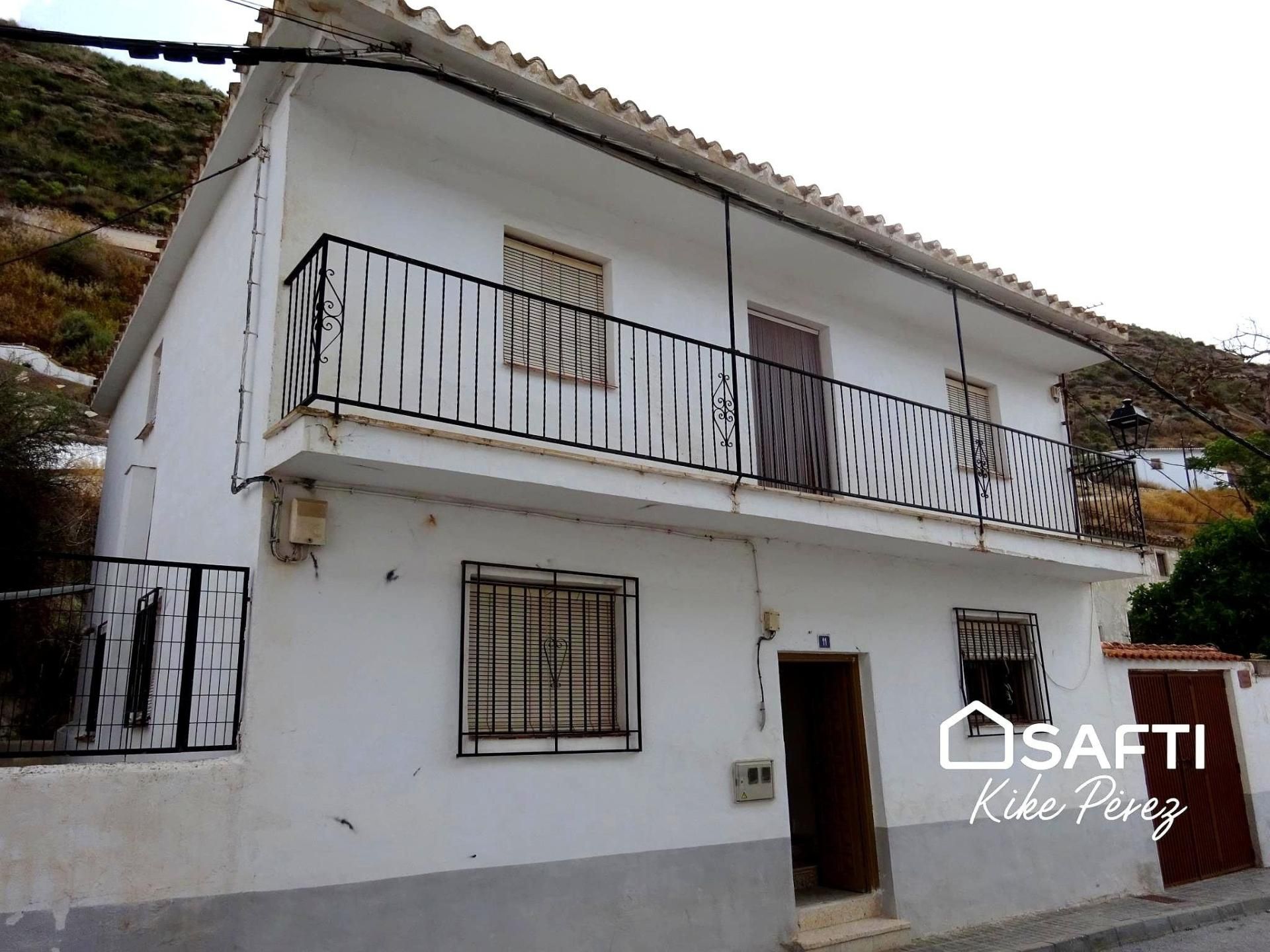 Exterior view of House or chalet for sale in Galera  with Balcony