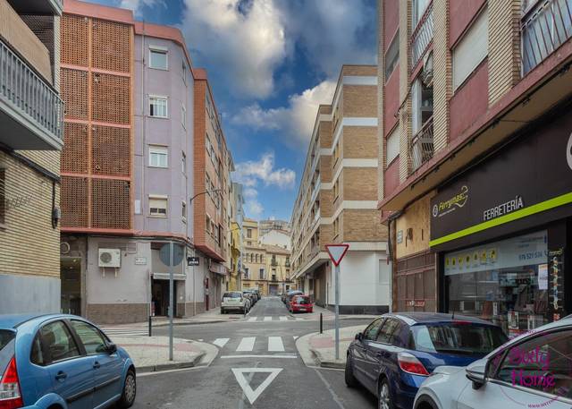 Piso en Venta en Calle de Ricardo del Arco, 8-10 en Arrabal