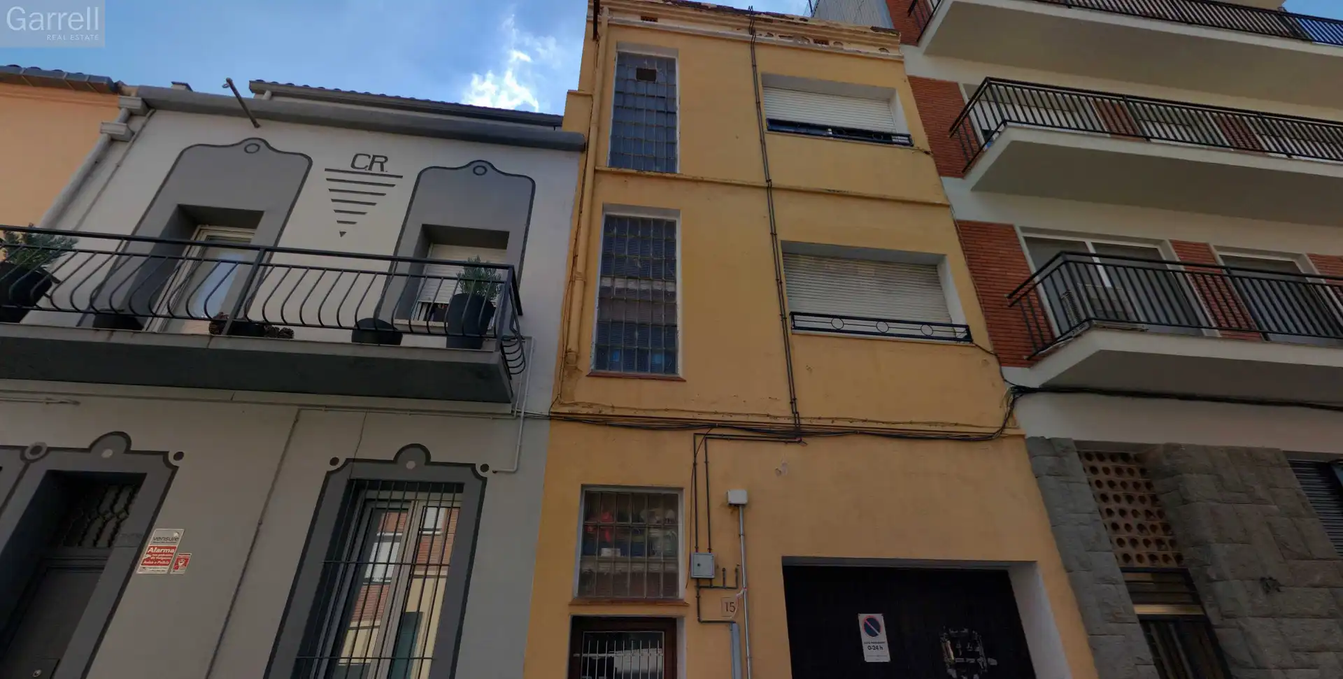 Vista exterior de Edificio en venta en Granollers