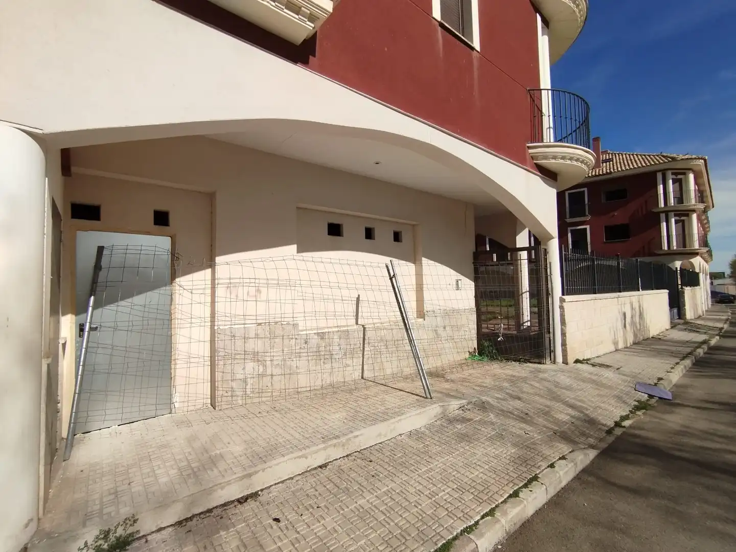 Local en venta en Avenida de la Paz, La Solana