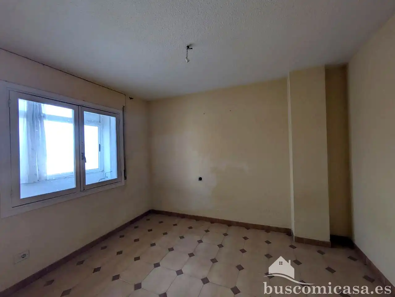Bedroom of Flat for sale in Mengíbar  with Balcony