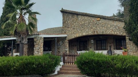 EXCLUSICA CASA EN ALDEA DEL CANO CON 8000 METROS DE PARCELA