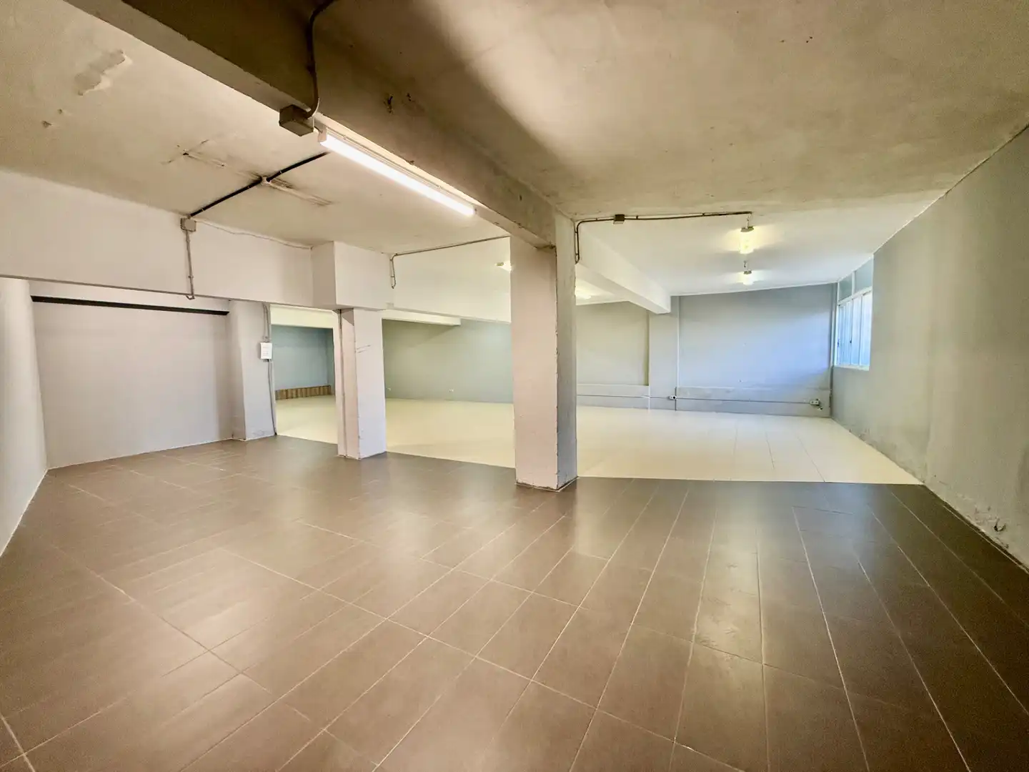 Business premises to rent in Colon Ibilbidea, imagen 9