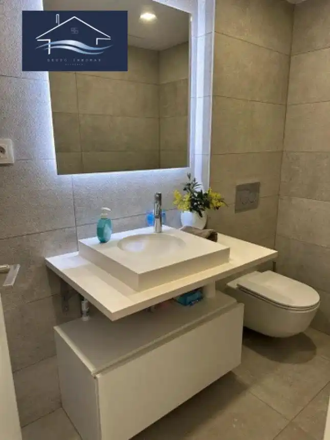 Baño de Piso en venta en Alicante / Alacant con Aire acondicionado, Calefacción y Parquet