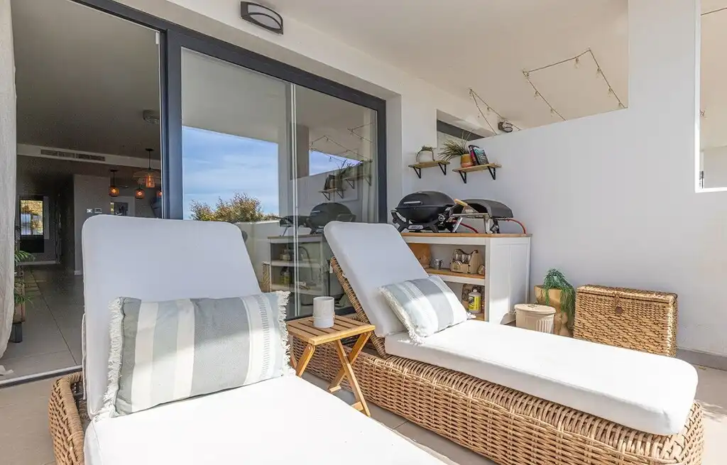 Terraza de Apartamento en venta en Benalmádena con Aire acondicionado, Calefacción y Jardín privado