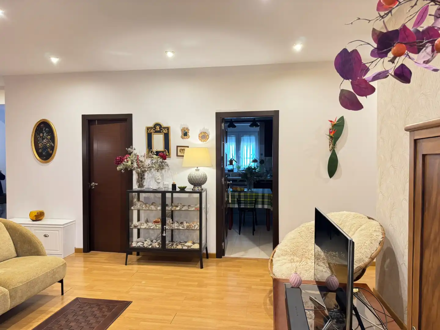 Sala d'estar de Pis en venda en Almería amb Aire condicionat