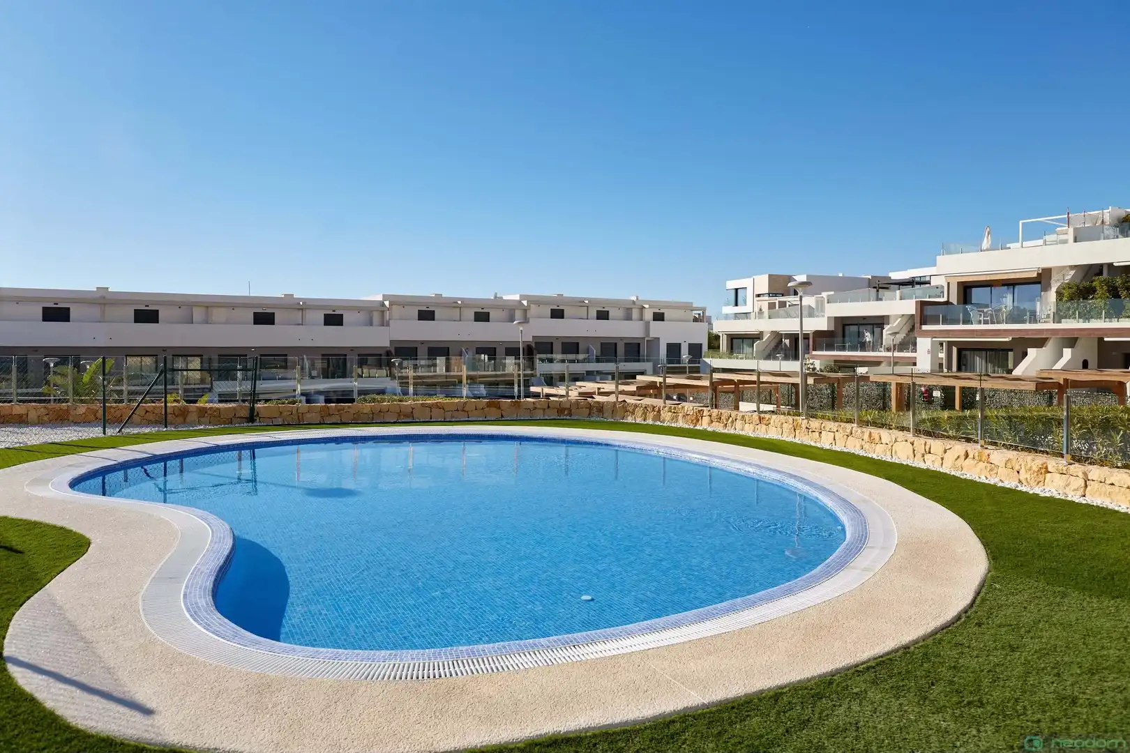 Piscina de Dúplex en venta en Finestrat con Aire acondicionado, Calefacción y Terraza