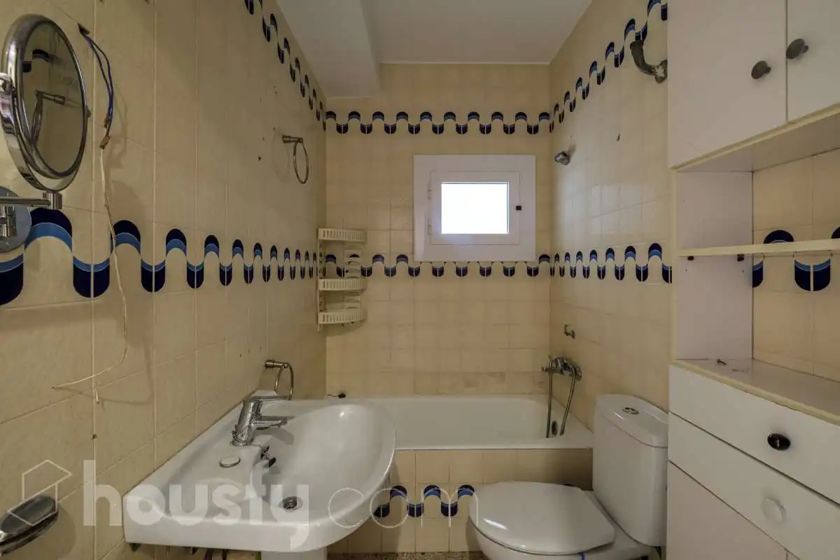 Baño de Ático en venta en Premià de Mar con Terraza y Balcón