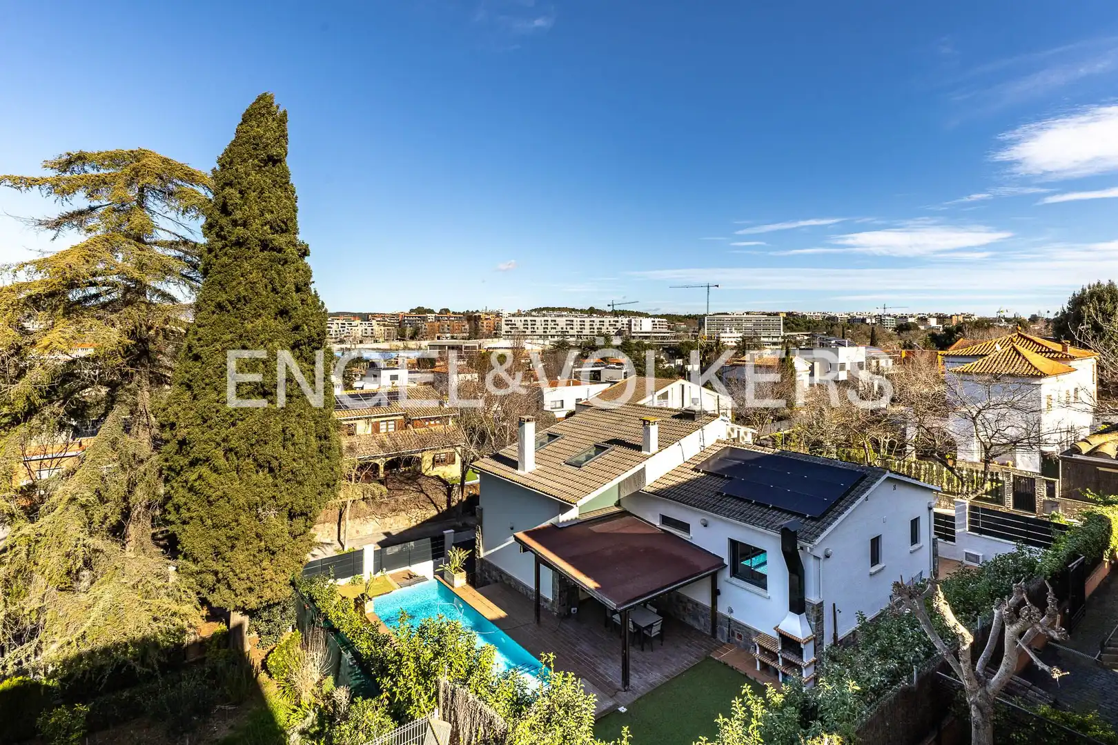 Exterior view of Houses for sale in Sant Cugat del Vallès  with Air Conditioner, Heating and Private garden
