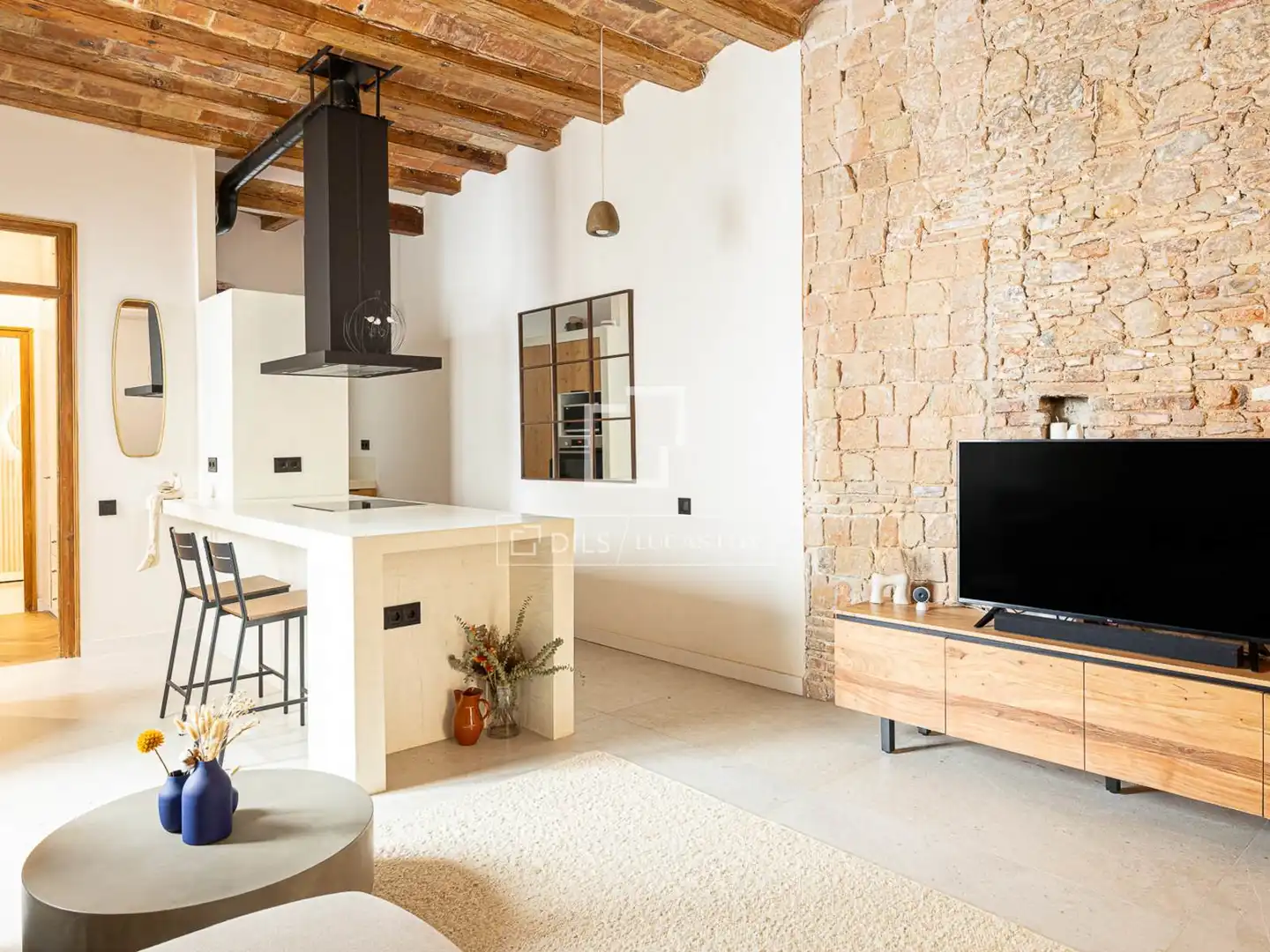 Flat with terrace for sale in Ciutat Vella, imagen 3