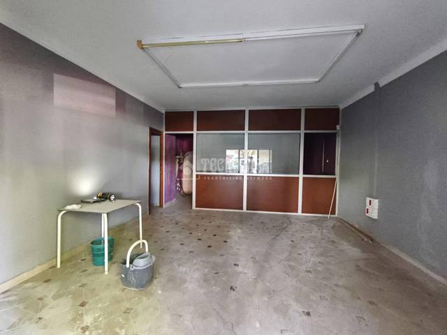 Local comercial en Venta en PEREZ GALDÓS en Nueva Andalucía