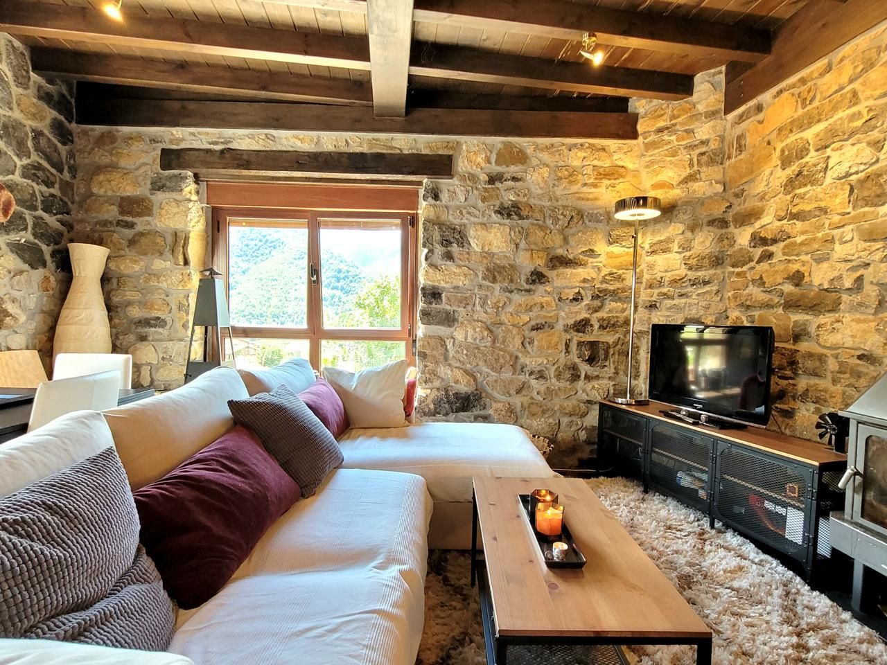 Living room of House or chalet for sale in Caso  with Private garden, Terrace and Furnished