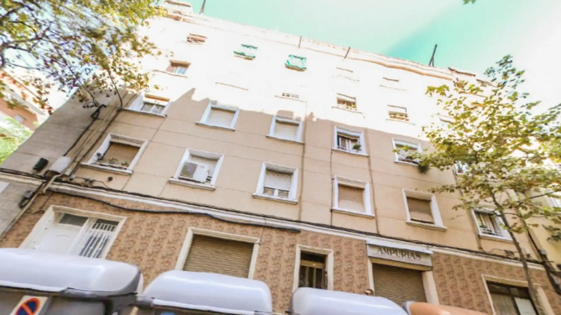 Exterior view of Flat for sale in Cornellà de Llobregat