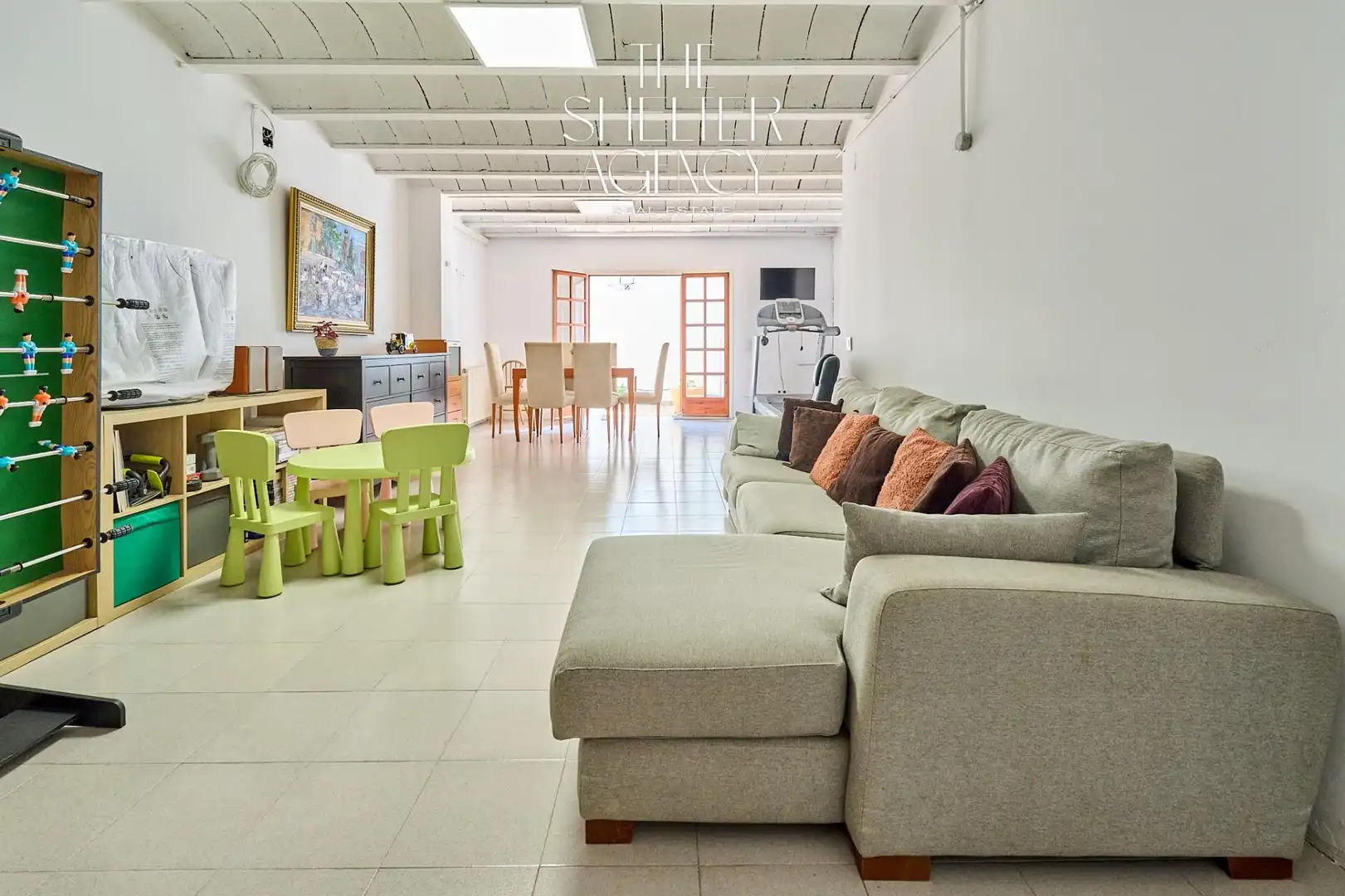 Sala de estar de Casa adosada en venta en Sant Pere de Ribes con Aire acondicionado, Calefacción y Terraza