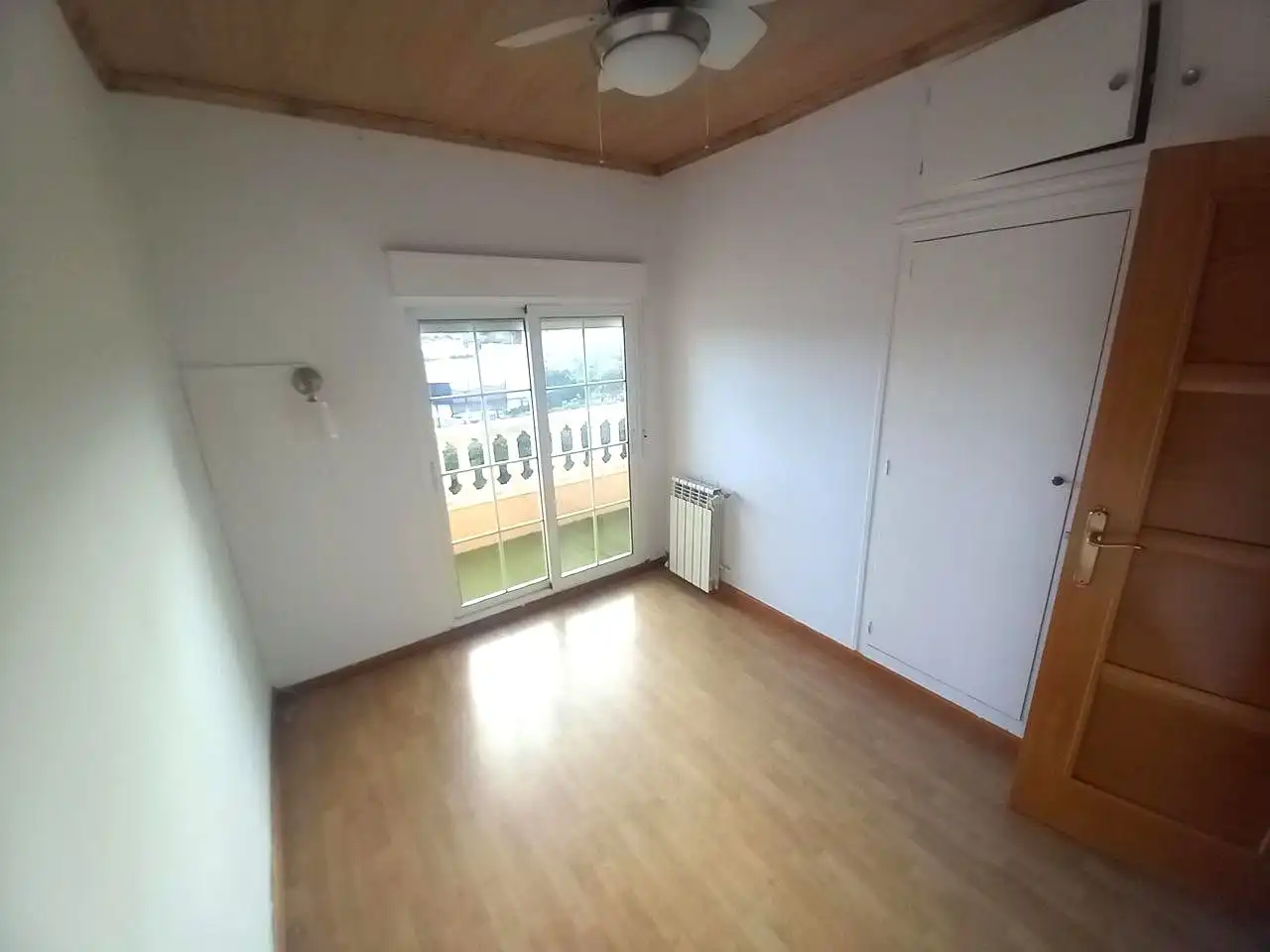 Dormitori de Casa o xalet en venda en Zaragoza amb Aire condicionat, Calefacció i Jardí privat