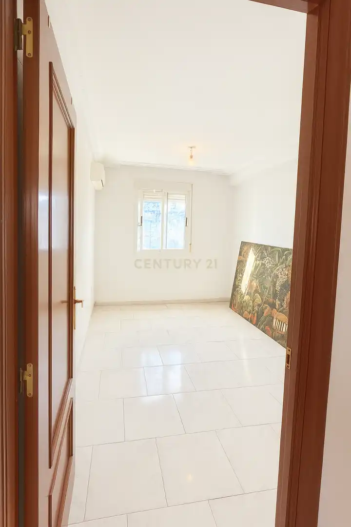 Bedroom of Flat for sale in Trujillo  with Air Conditioner, Oven and Washing machine