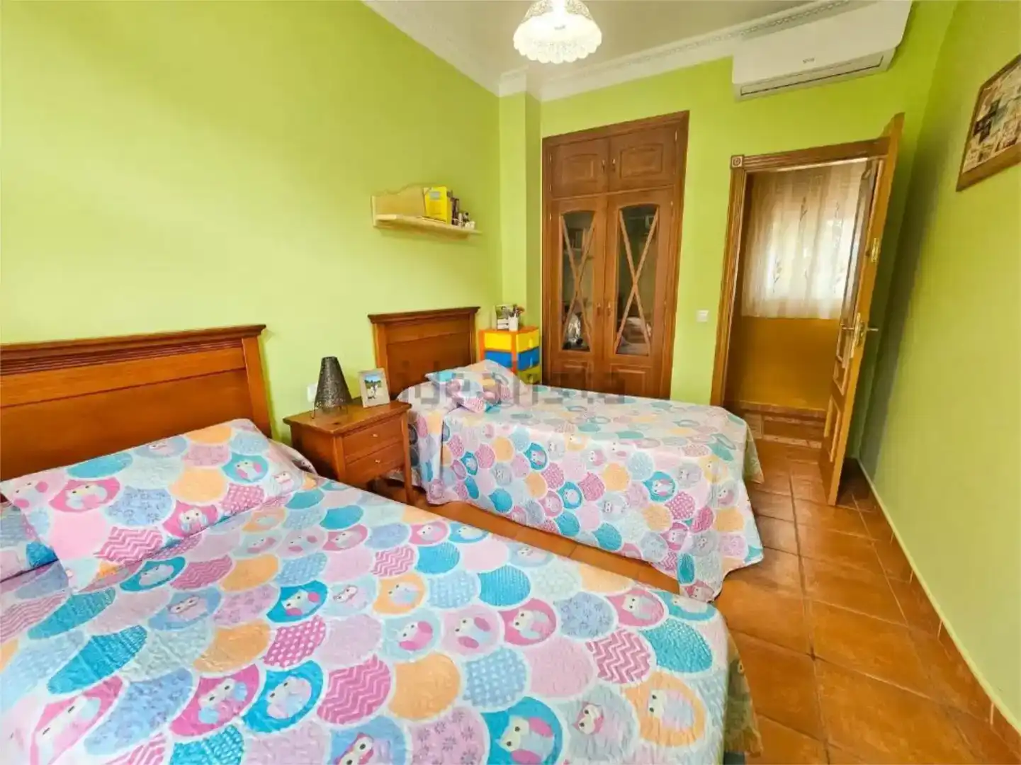 Habitación de Piso en venta en La Algaba con Aire acondicionado, Trastero y Amueblado